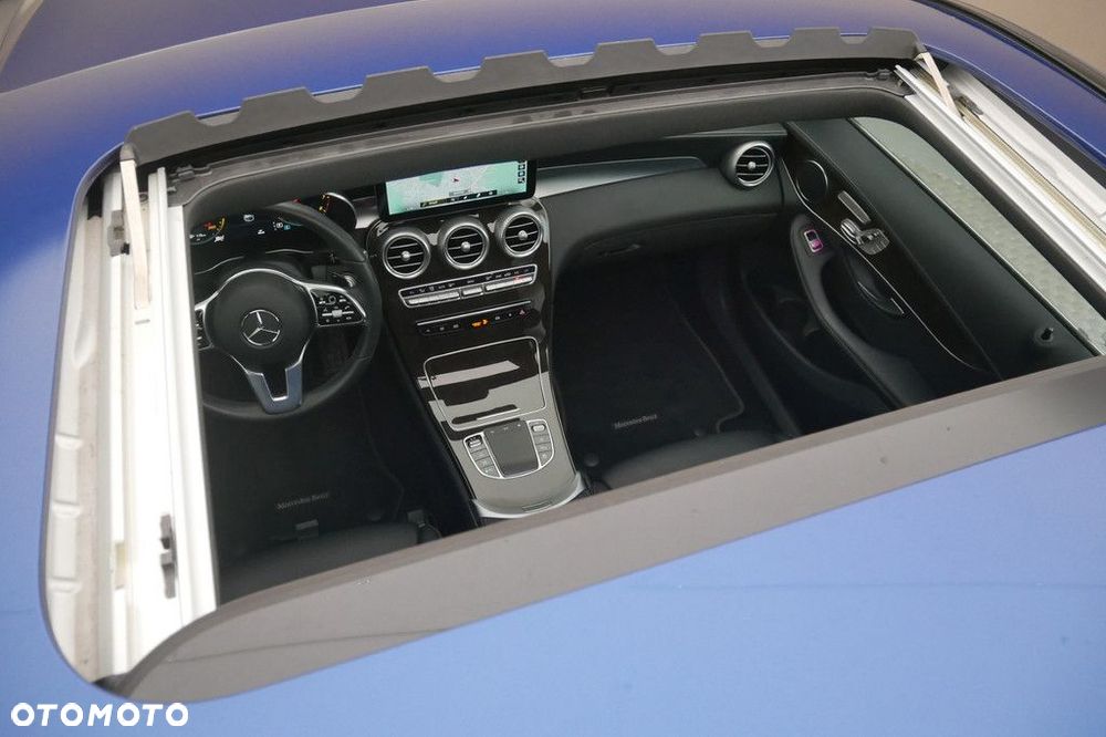 Mercedes-Benz GLC - 33