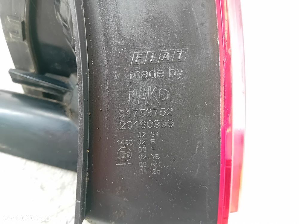 LAMPA TYLNA PRAWA FIAT LINEA 51753752 20190999 SEDAN - 4