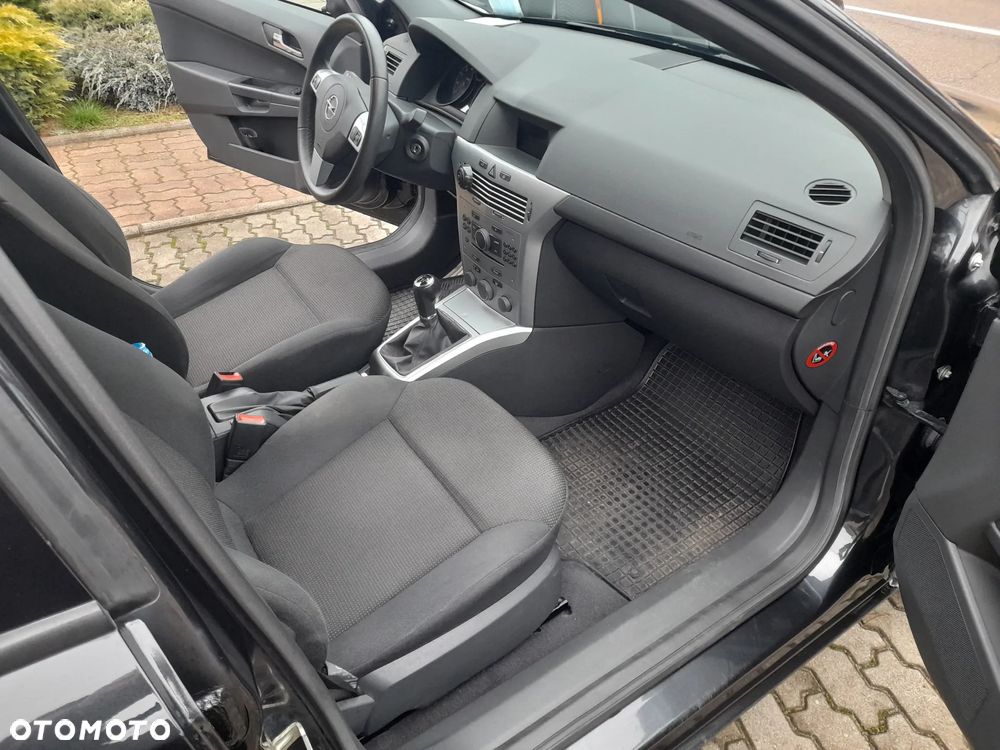 Opel Astra 1.6 - 7
