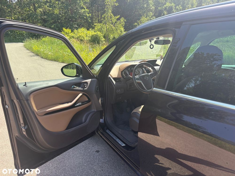 Opel Zafira 2.0 CDTI Enjoy - 2