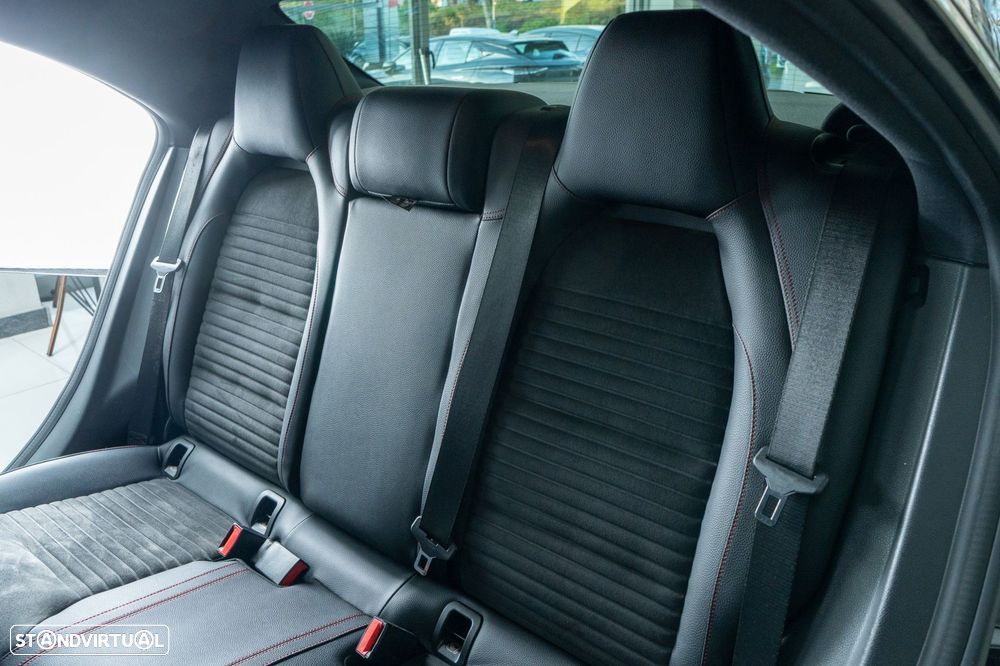 Mercedes-Benz CLA 180 CDI AMG Line - 7