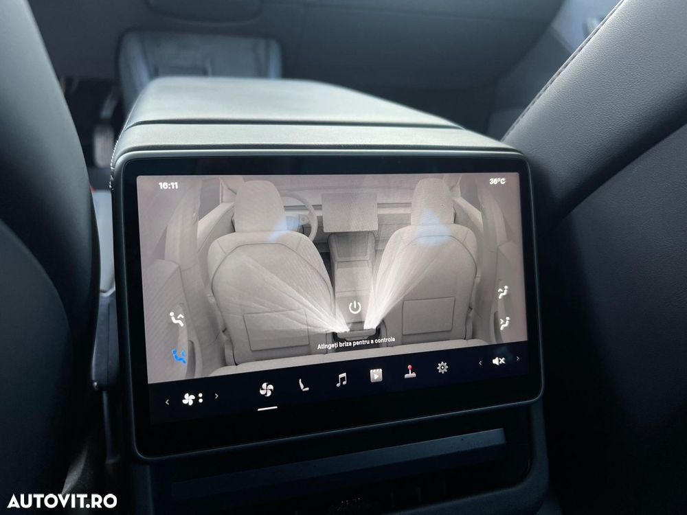 Tesla Model 3 - 17