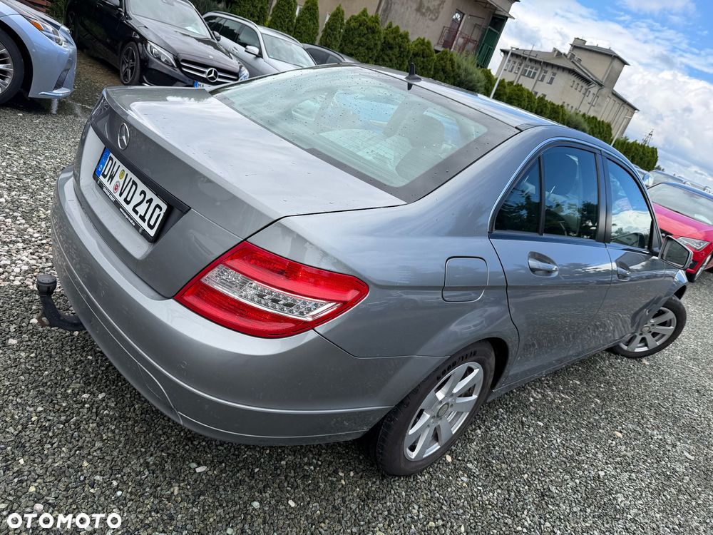 Mercedes-Benz Klasa C - 22