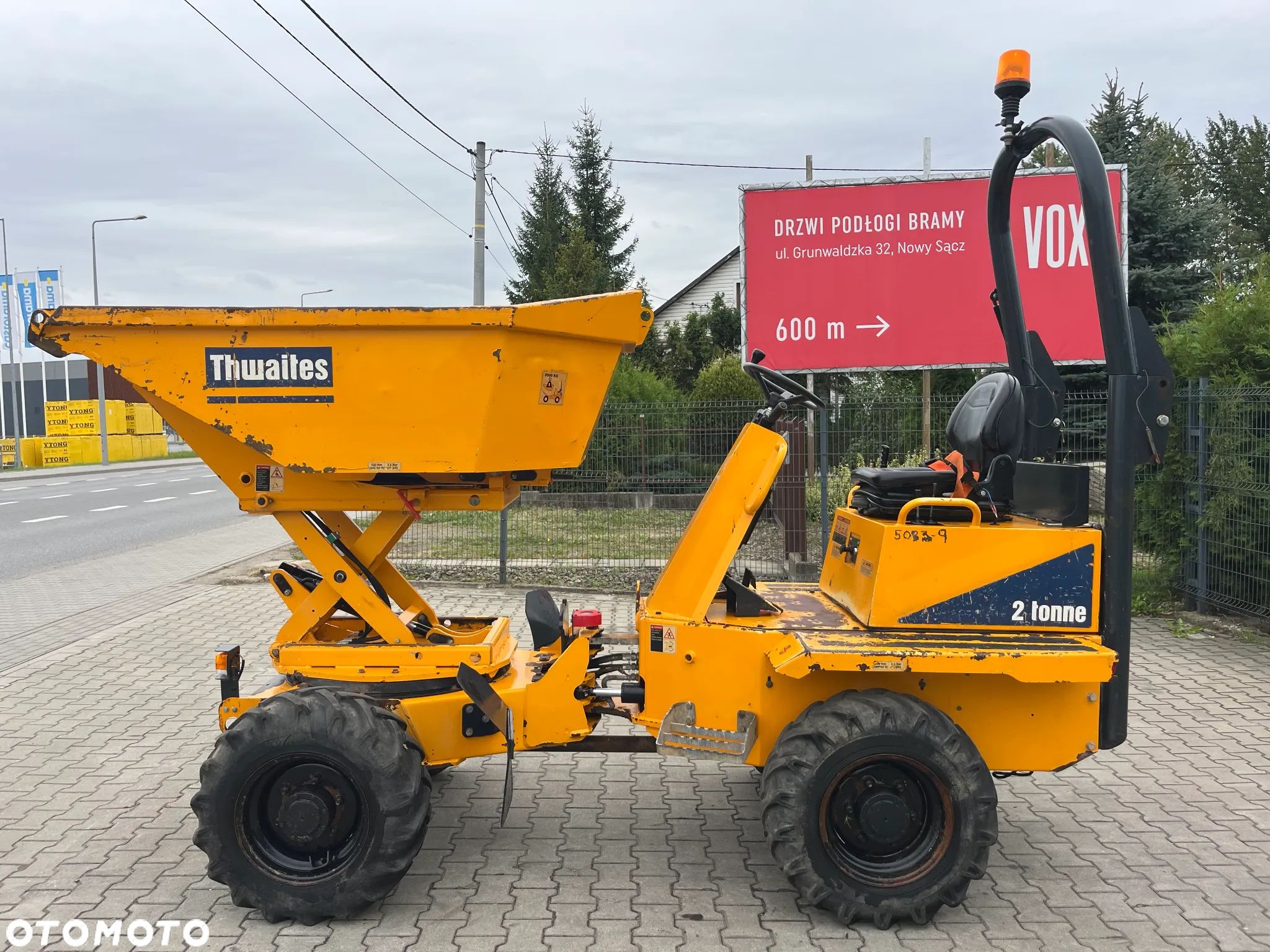 Thwaites Mach 471 2 Tonne Hydrostatic - 1