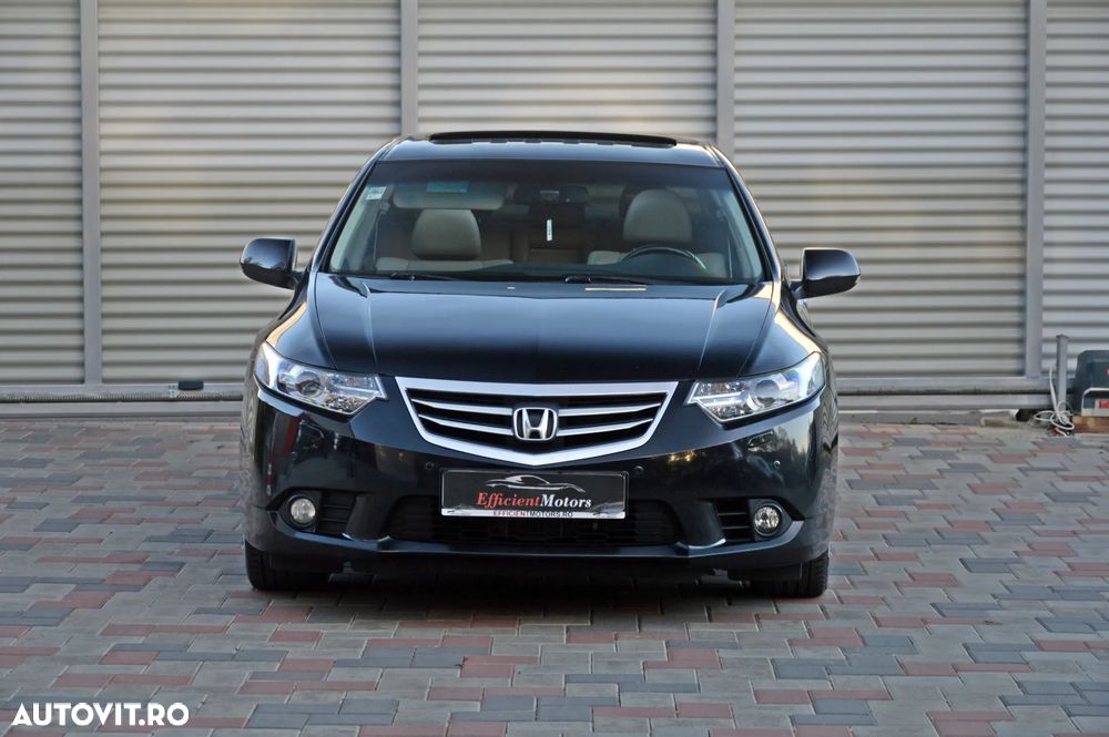 Honda Accord 2.2 i-DTEC AT Executive Navi - 11