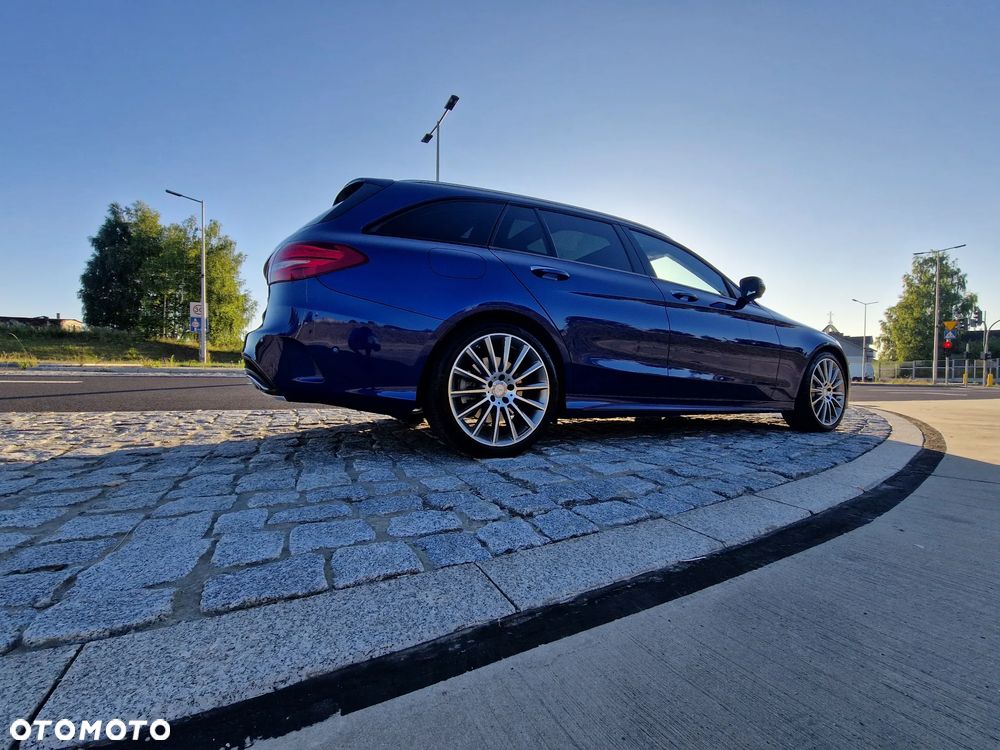 Mercedes-Benz Klasa C 450 AMG 4-Matic 7G-TRONIC - 2