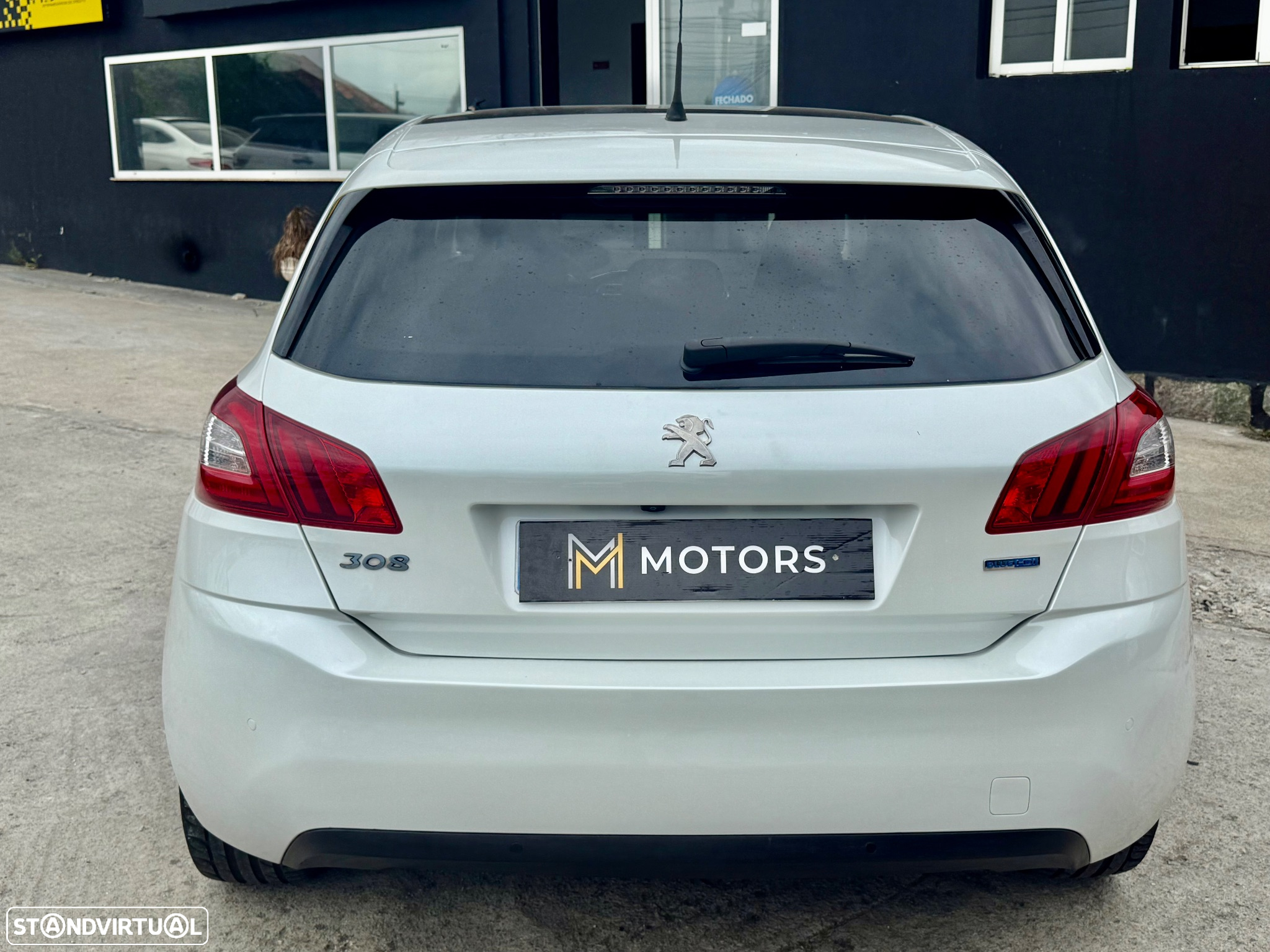 Peugeot 308 1.6 BlueHDi Allure J17 - 29