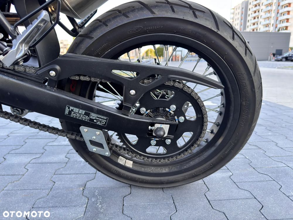 Aprilia SX - 13