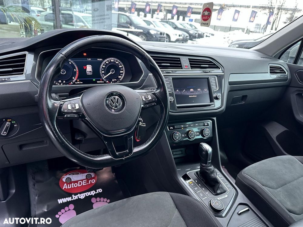 Volkswagen Tiguan - 5