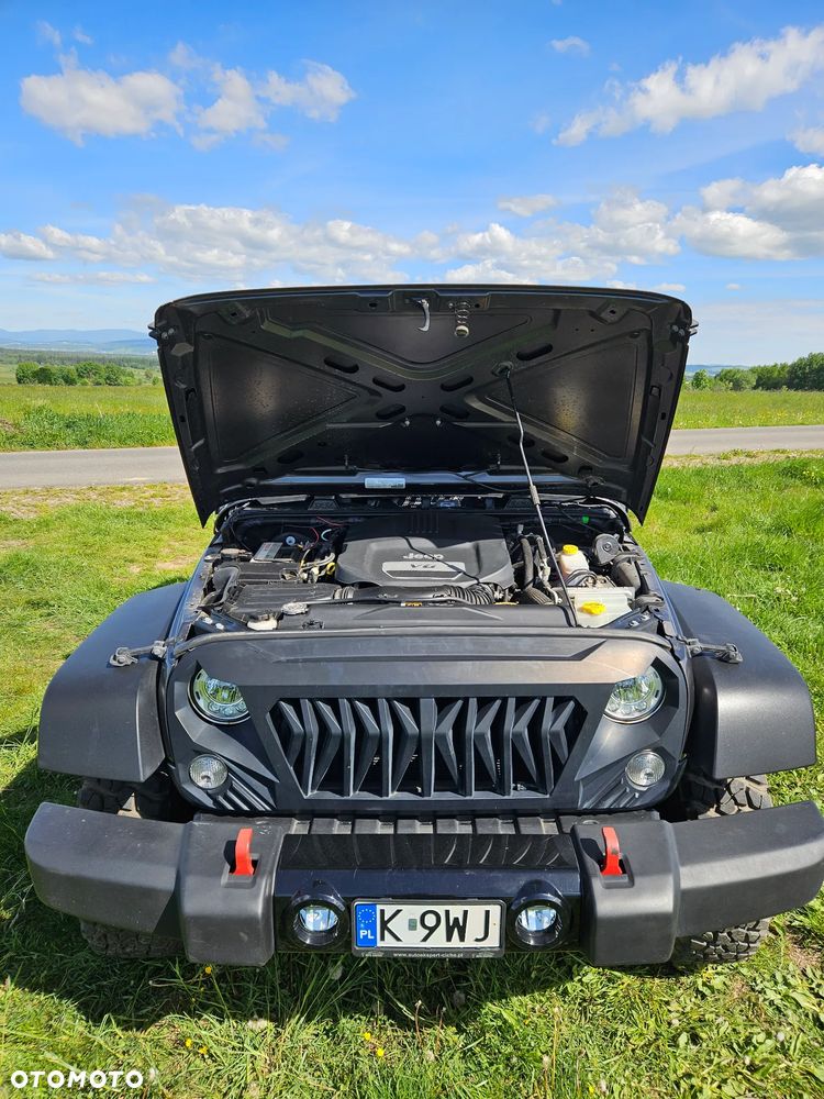 Jeep Wrangler - 6