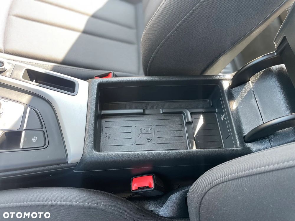 Audi A4 Avant - 28