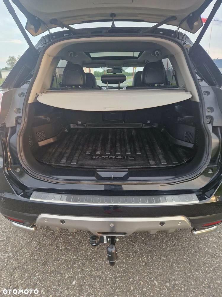 Nissan X-Trail 1.6 DCi Tekna 4WD - 32