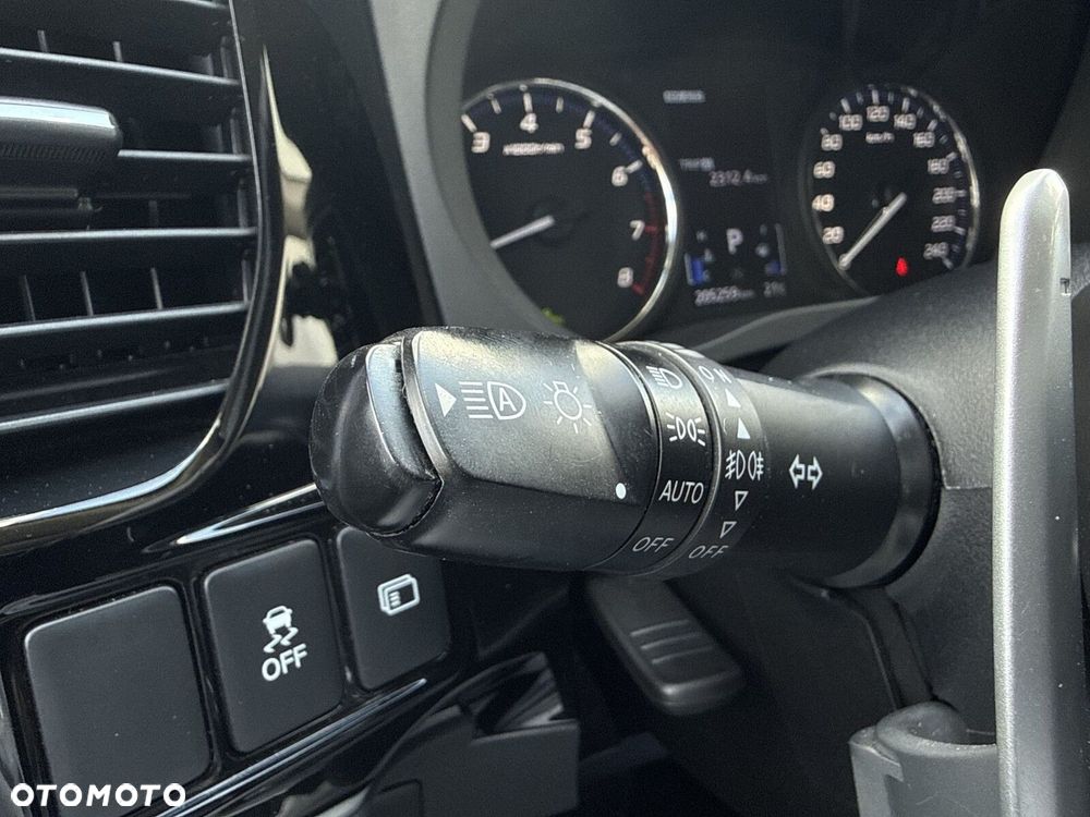 Mitsubishi Outlander 2.0 Intense + 4WD CVT - 17