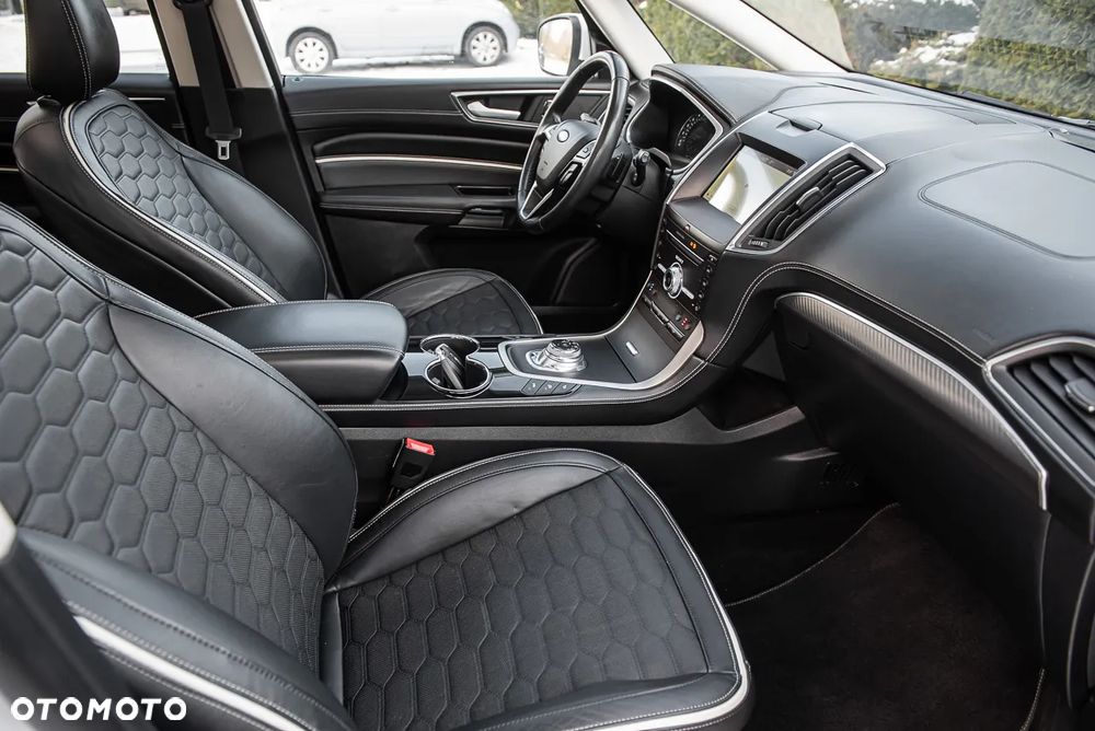 Ford S-Max 2.0 EcoBlue Allrad VIGNALE - 36
