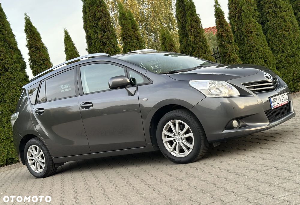 Toyota Verso - 28