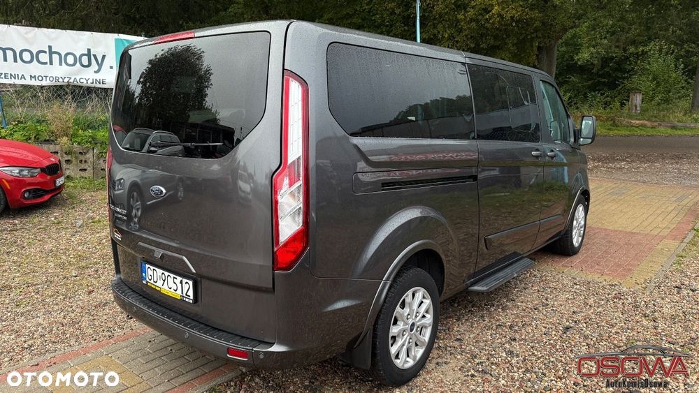 Ford Tourneo Custom - 7