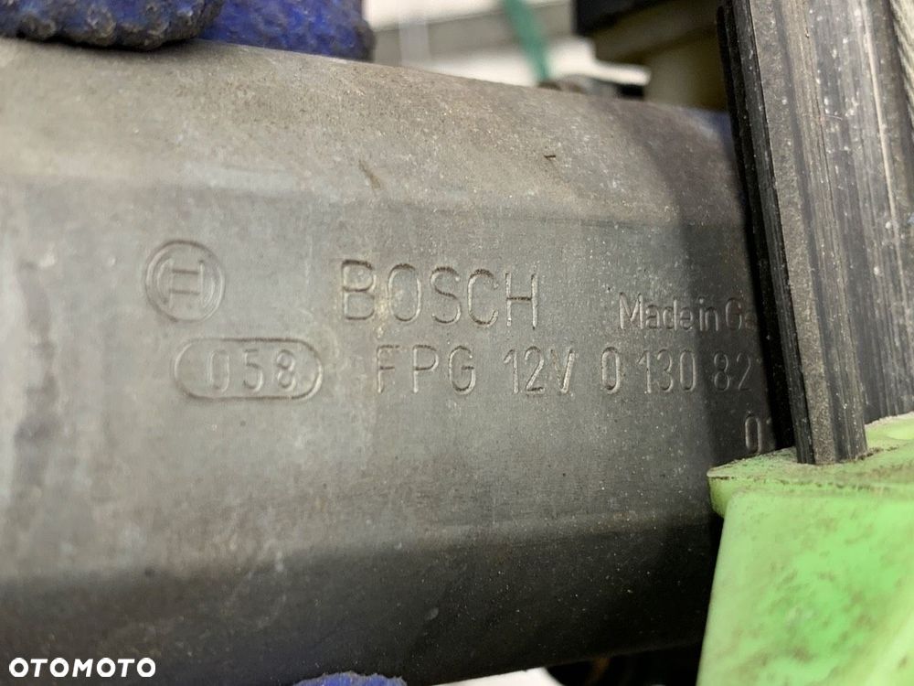 PODNOŚNIK SZYBY PRAWY PRZÓD  BMW 3 Compact (E46) 2001 - 2005 316 ti 85 kW [115 KM] benzyna 2002 - - 5