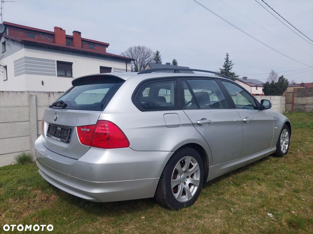 BMW Seria 3 318d DPF Edition Lifestyle - 7
