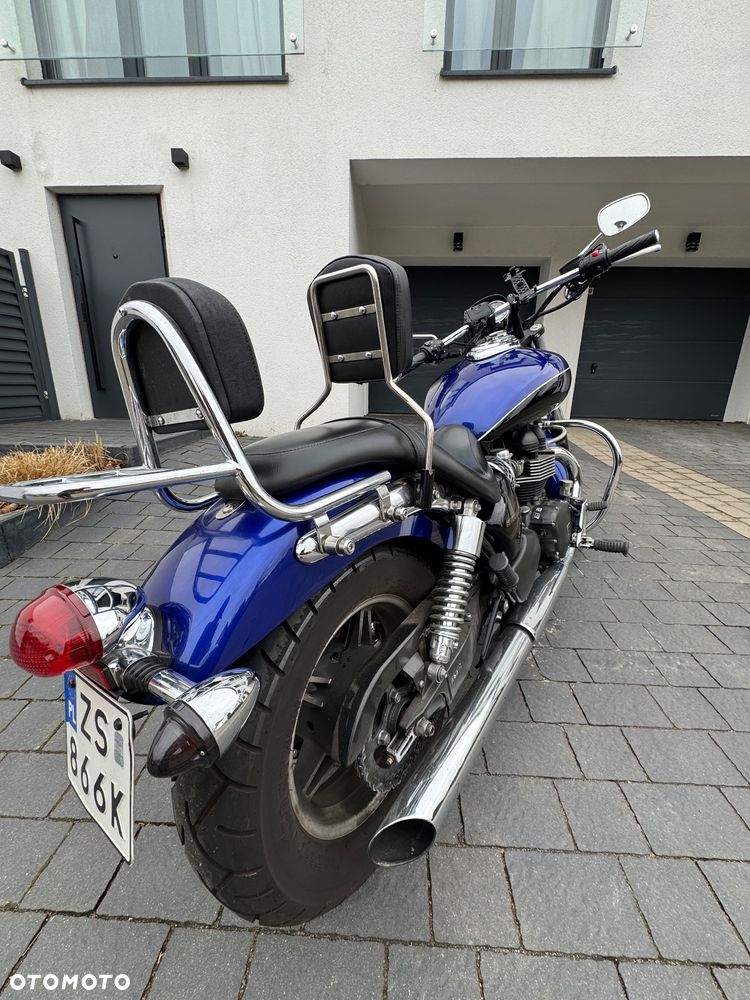 Triumph Speedmaster - 10