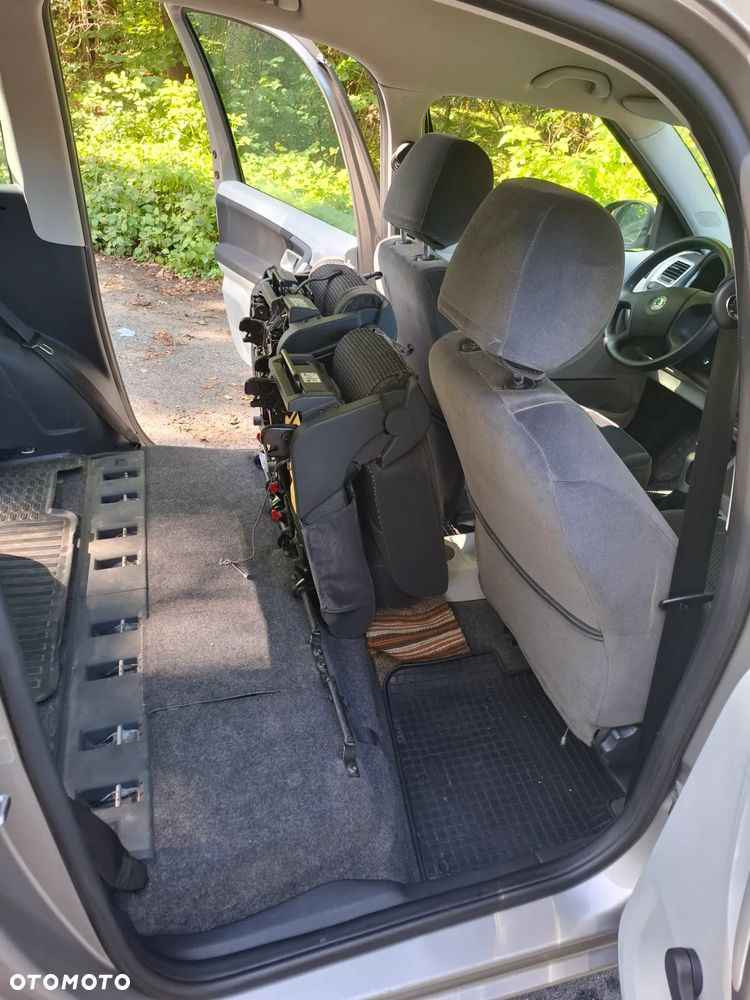 Skoda Roomster 1.6 16V - 24