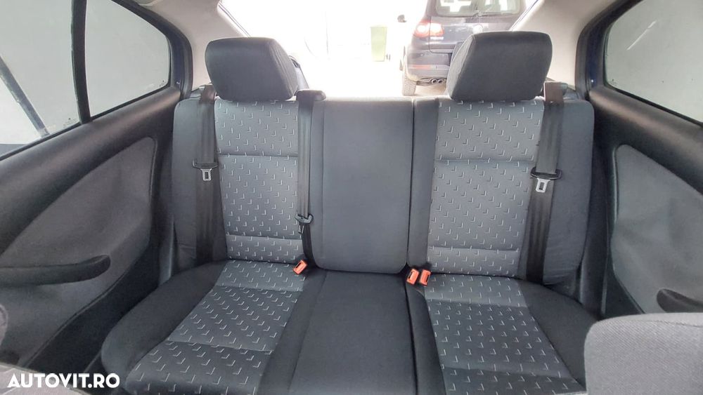 Skoda Octavia 1.6 Classic - 15