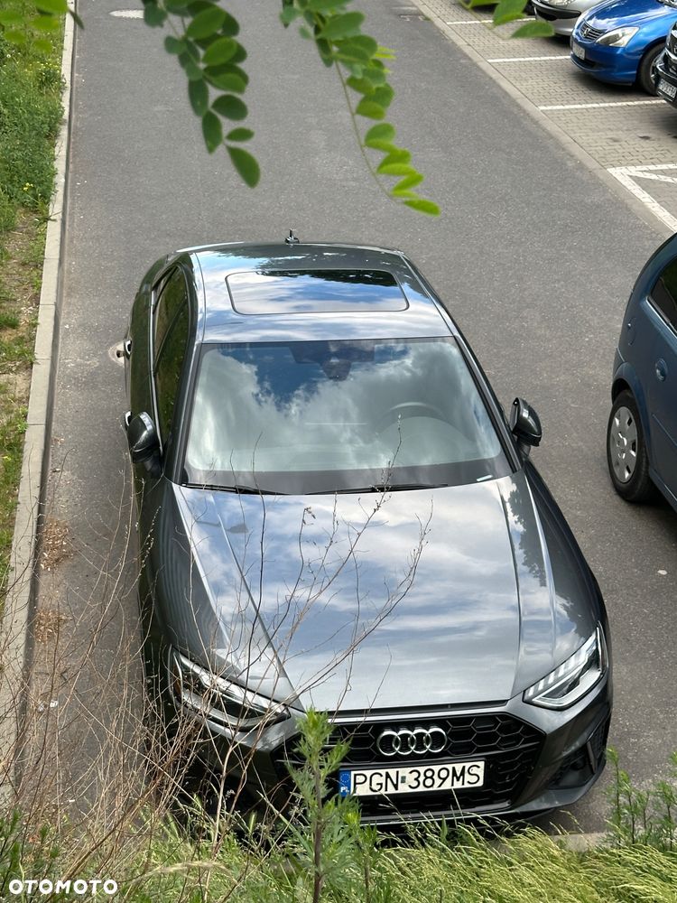 Audi A4 Limousine 45 TFSI quattro S tronic S line - 4
