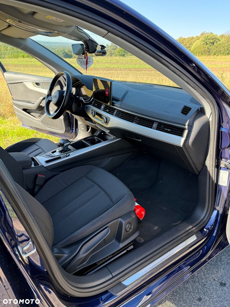 Audi A4 - 14