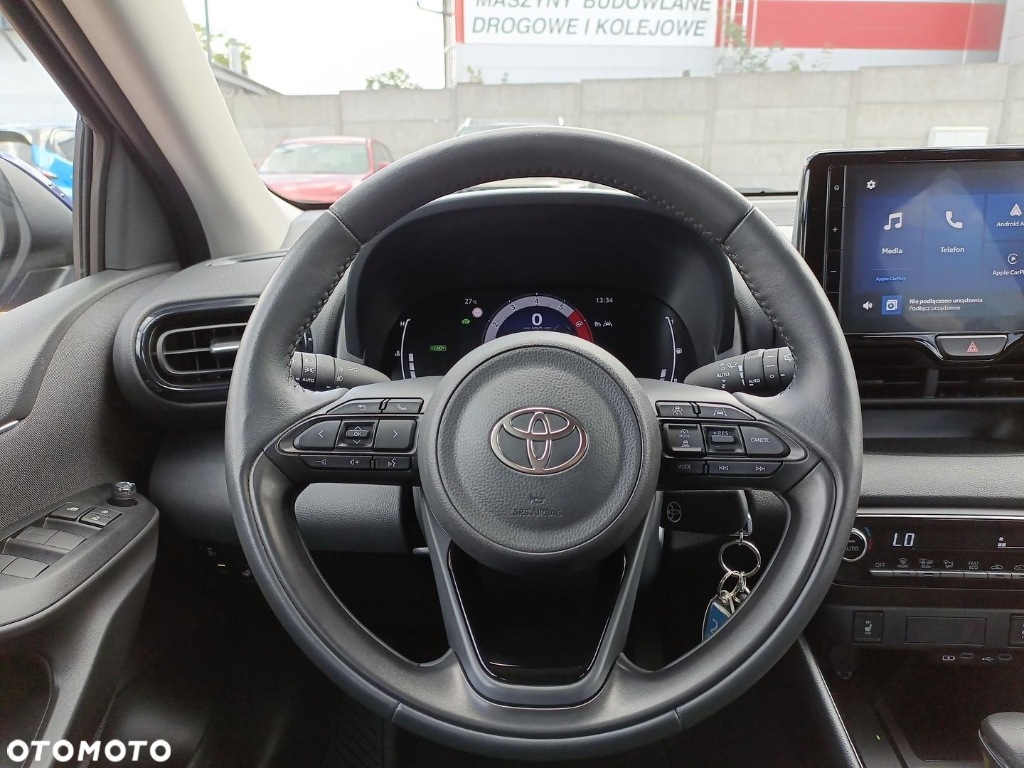 Toyota Yaris - 16