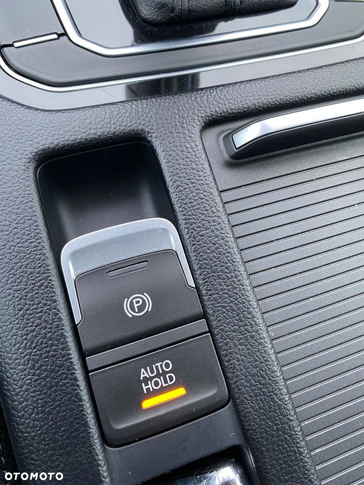 Volkswagen Passat 2.0 TDI BMT Highline DSG - 15