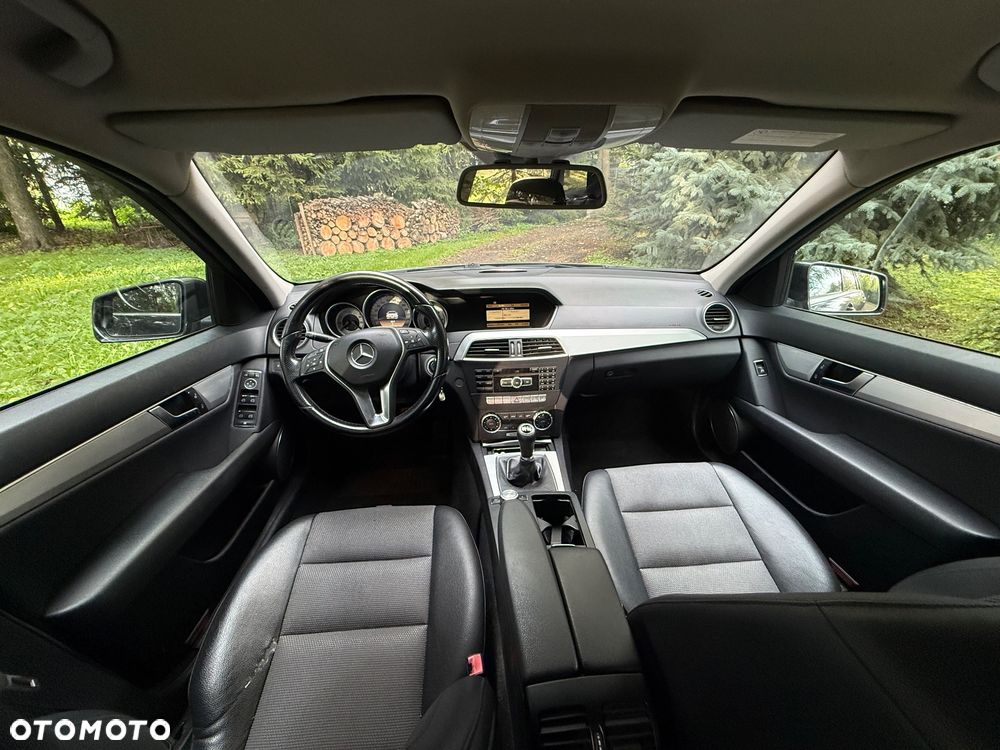 Mercedes-Benz Klasa C 200 CDI BlueEff Avantgarde - 11