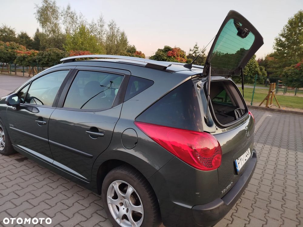 Peugeot 207 1.6 HDi 16V Sporty - 23