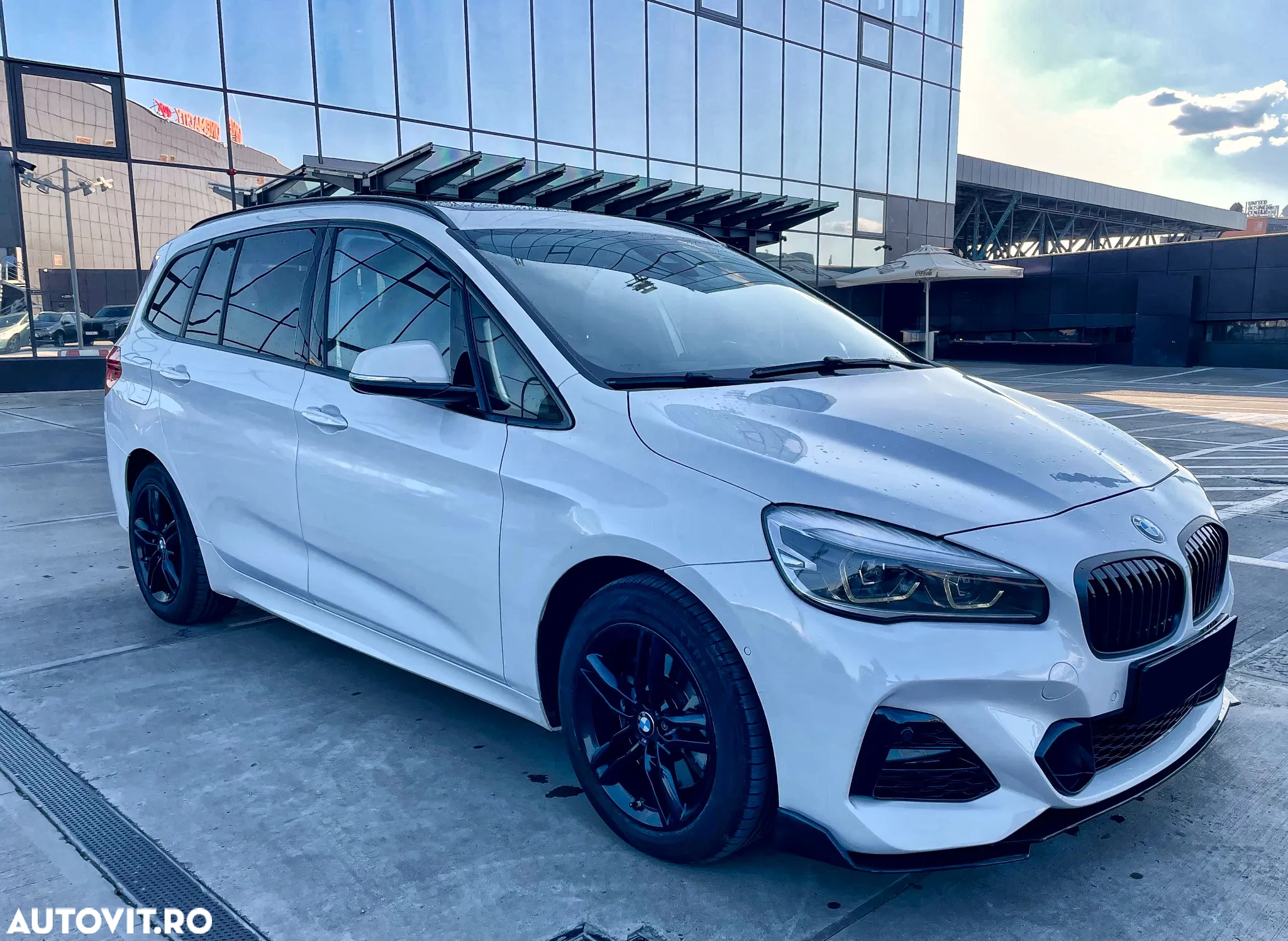 BMW Seria 2 218d xDrive AT - 2