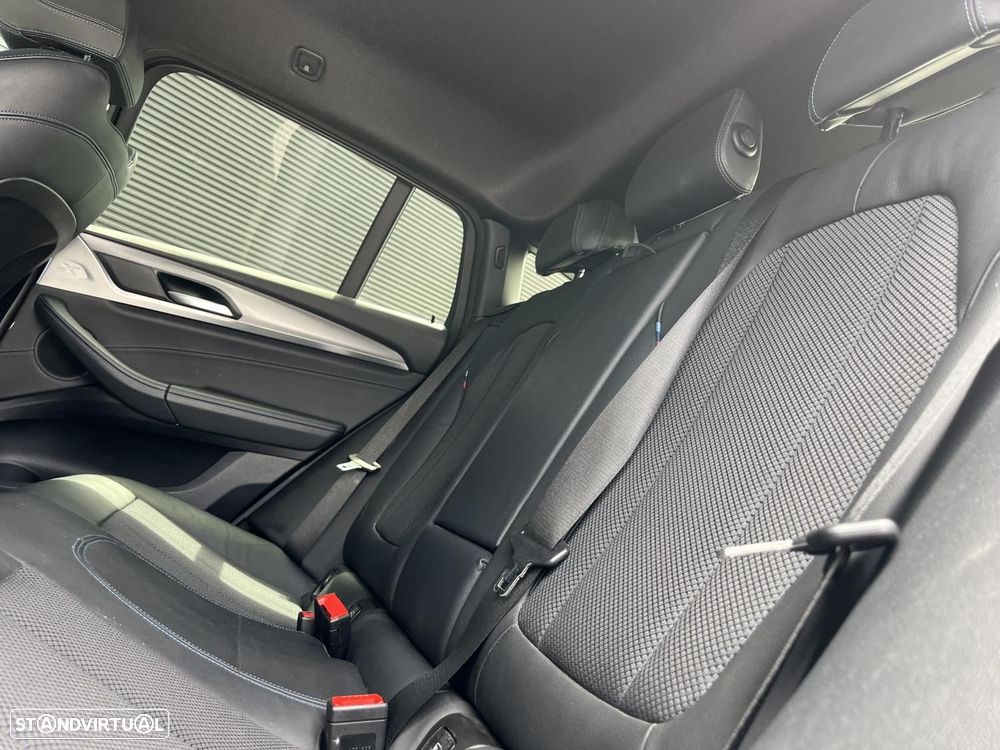 BMW X4 20 d xDrive Pack M Auto - 28