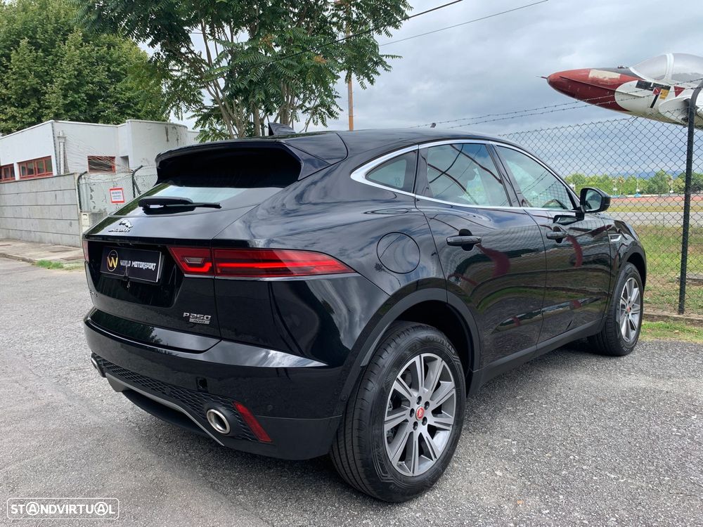 Jaguar E-Pace 2.0 P250 R-Dynamic S AWD Aut. - 52