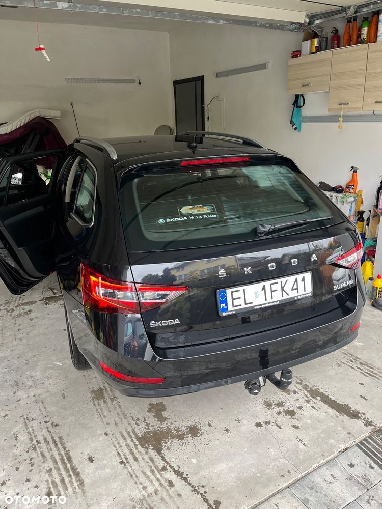 Skoda Superb 2019 photo 5