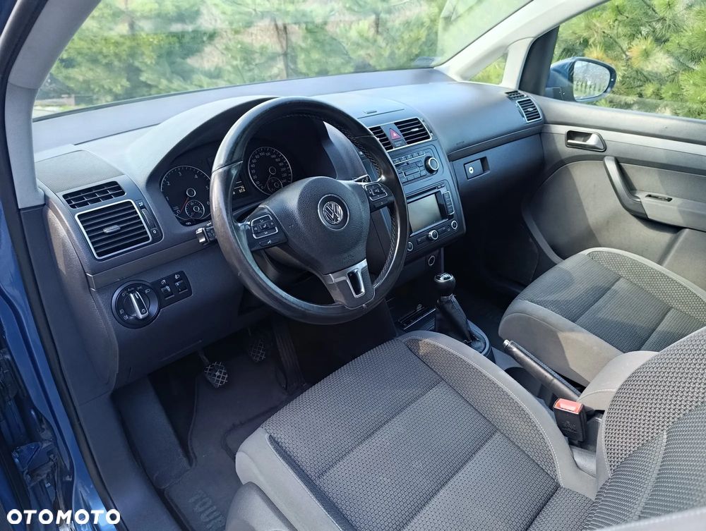 Volkswagen Touran 1.6 TDI DPF BlueMot Comfortline - 8