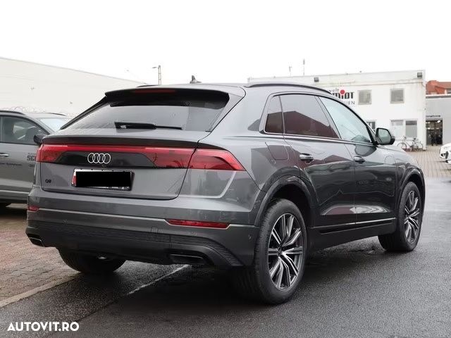 Audi Q8 45 TDI quattro Tiptronic - 2