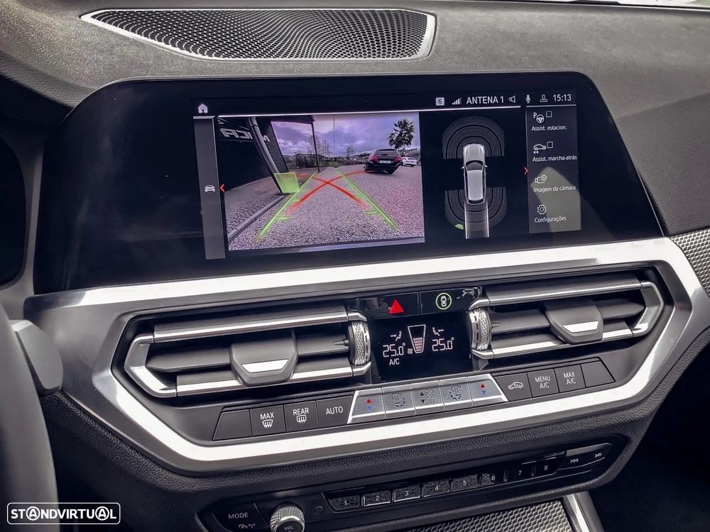 BMW 318 d Pack Desportivo M Auto - 12