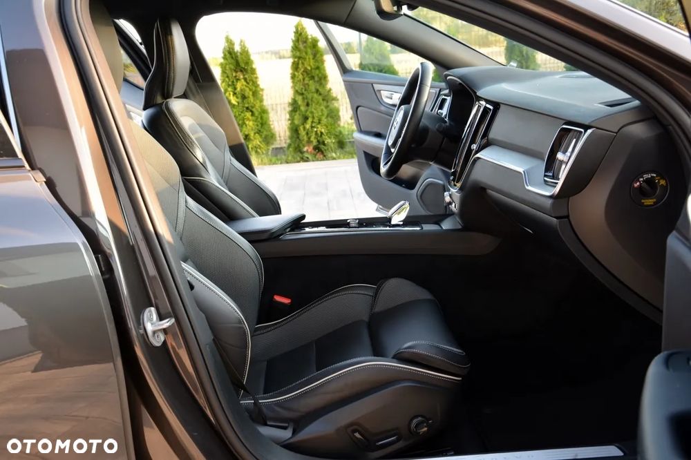 Volvo S60 B4 B Geartronic RDesign - 26