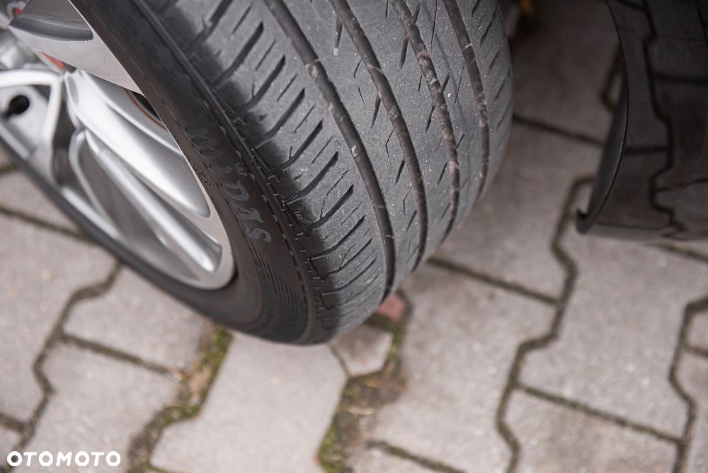 Citroën DS4 e-HDi 110 SoChic - 27