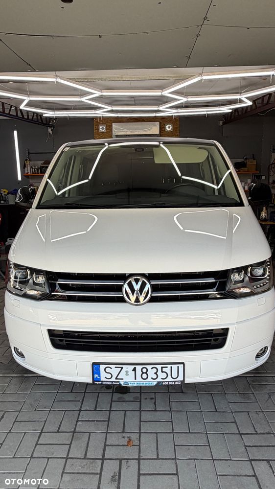 Volkswagen Multivan - 7