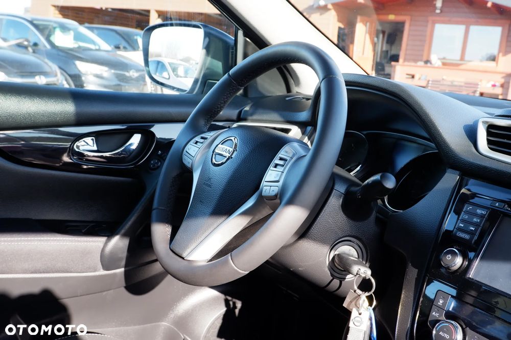 Nissan Qashqai 1.5 dCi N-Connecta - 3