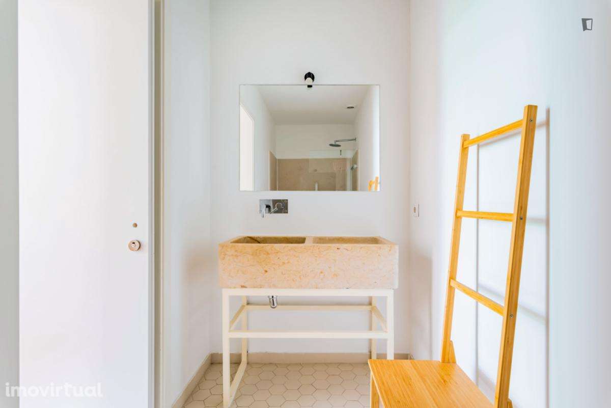 Apartamento com 3 quartos - localizado em Picoas Lisbon - Grande imagem: 2/34