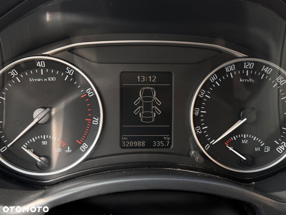 Skoda Octavia 1.8 TSI Ambiente - 8