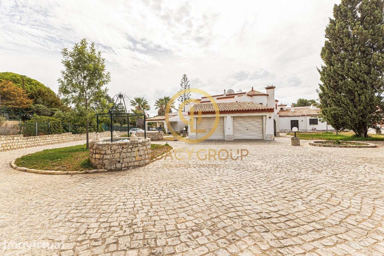 Villa "Fiori" - Moradia 7 quartos inserida em lote de 7.840m2!! - Grande imagem: 2/55