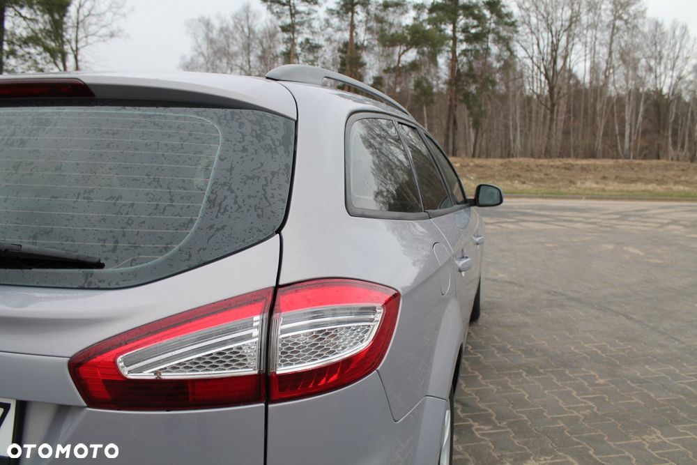 Ford Mondeo SW 2.0 TDCi Titanium - 12