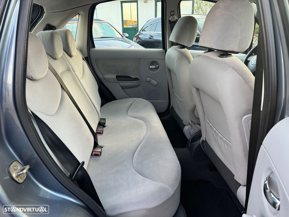 Citroën C3 1.4 HDi Exclusive - 23