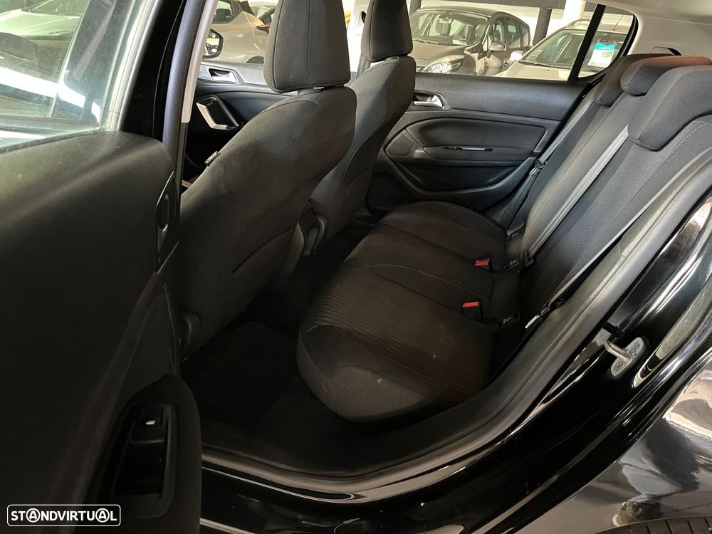 Peugeot 308 1.6 e-HDi SE Envy CVM6 - 10