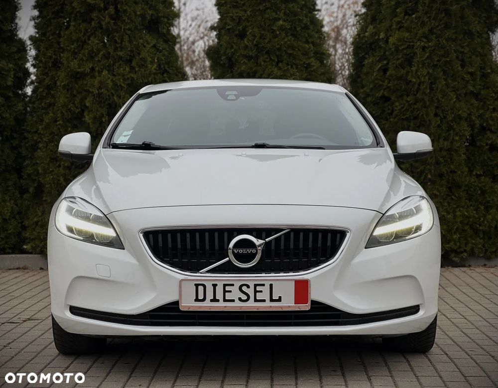 Volvo V40 D2 Momentum - 10