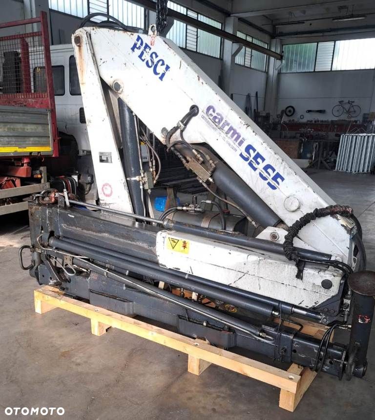 HDS Pesci SE 65 Palfinger Hiab Fassi Iveco Daily Nissan Mercedes Master Rebault - 2